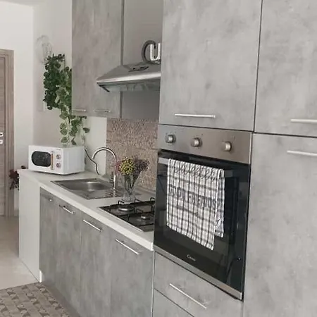Dolce Apartment *